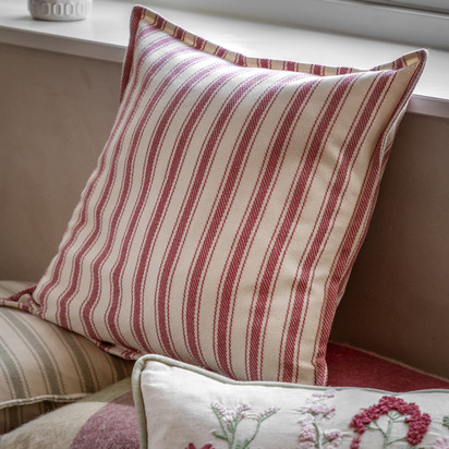 Highclere Woven Stripe Cush Cranberry 450x450mm Poly Filled
