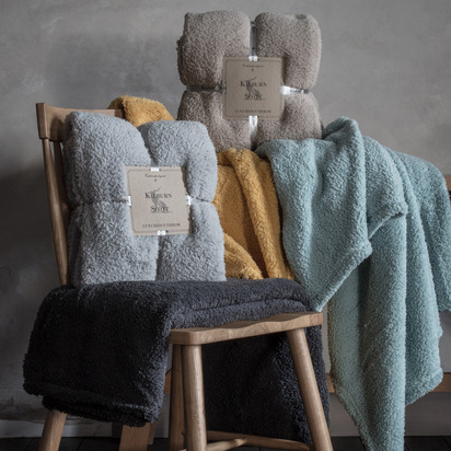 Studio Teddy Fleece Throw Charcoal 1300x1800mm