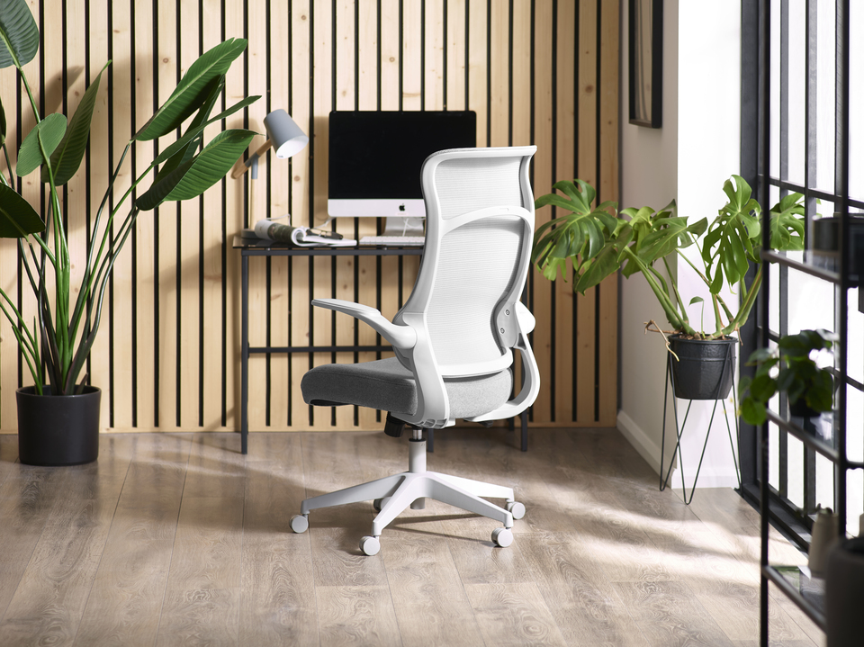 Open uri20250912 25081 v604zg?1757697667