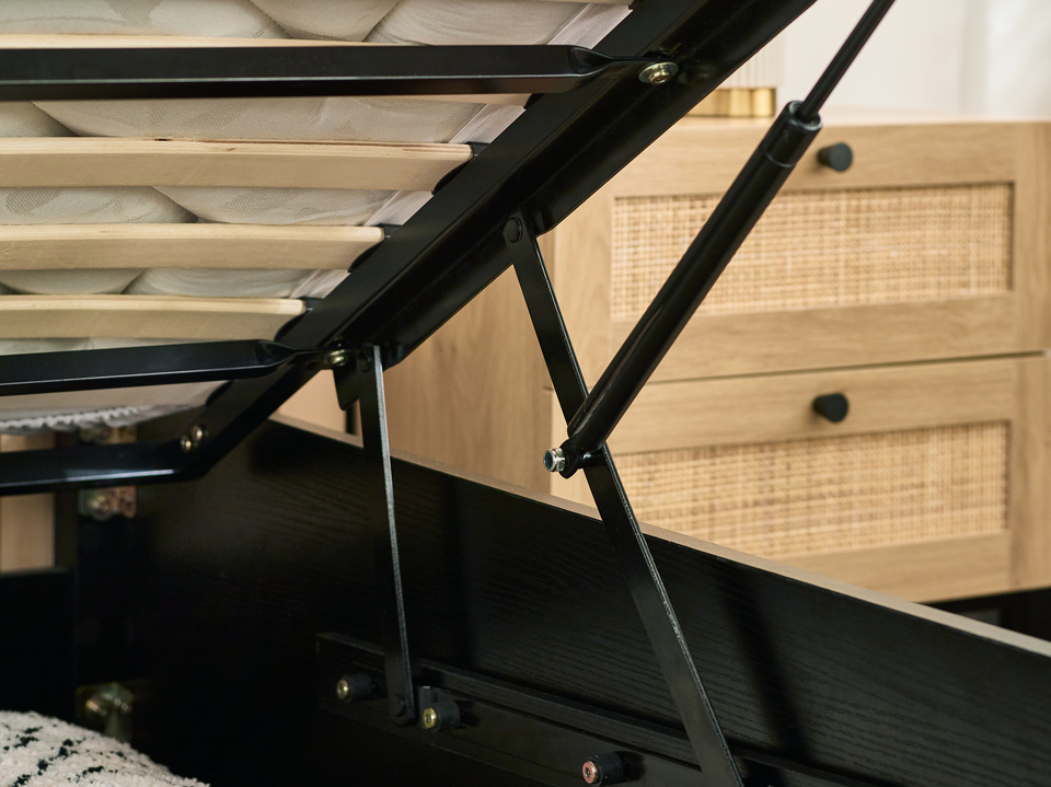 Open uri20250913 25081 f11ap3?1757770469