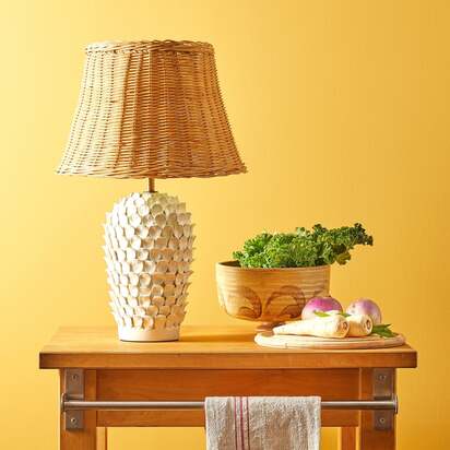 Smaller Stucco table lamp in stone