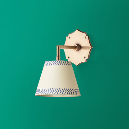 Single Insignia rechargeable wall fitting in antique brass