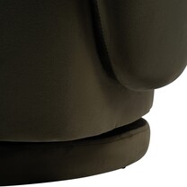 Open uri20251125 1296 1ls38t5?1764064419