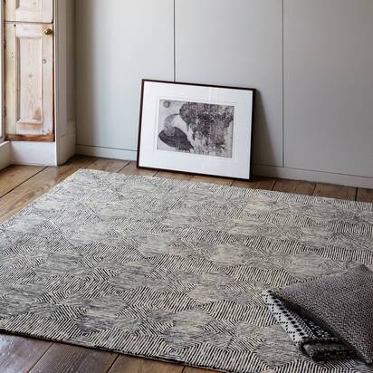 Roslin Rug 200x300cm Black / White