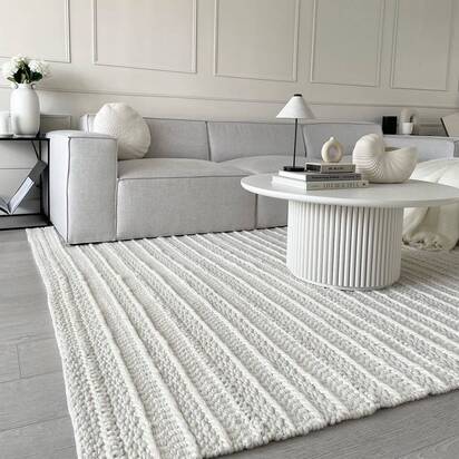 Wrenbury 2 Rug 120x170cm Cream