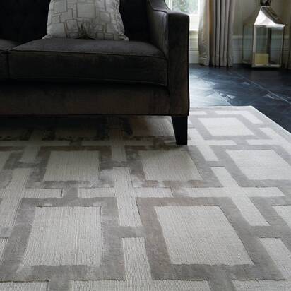 Chesterfield 2 Rug 240x340cm Silver