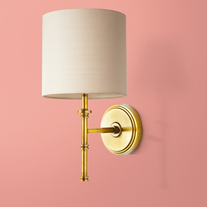 Single Chukka Wall fitting in antiqued brass