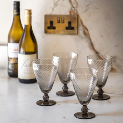 Pembrey Wine Glass Smoked Grey (4pk)