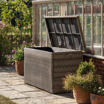 Open uri20260115 11237 o0enx9?1768512589