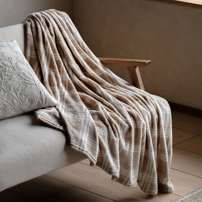 Ashham Rolled Fleece Almond 1400x1800mm
