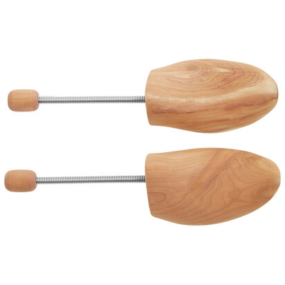 Kata Pair of Cedar Wood Men Shoe Shapers