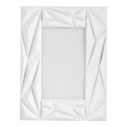 Brielmont Prisma 4in x 6in White Photo Frame