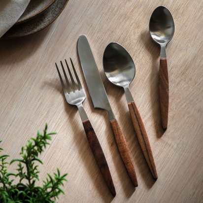 Studio Adra Wooden Cutlery Set of 16