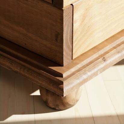 Corona Storage Trunk, Pine