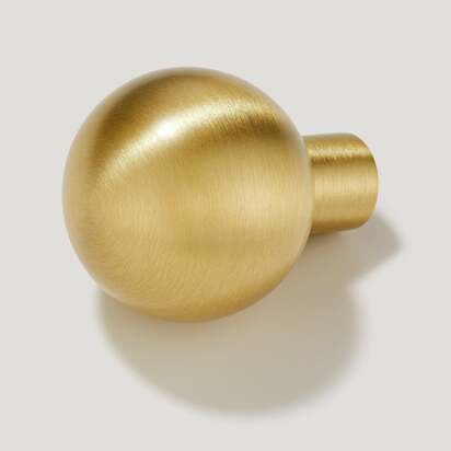 BOBBIN Rounded Knob - Brass - Knob with Ribbon Backplate