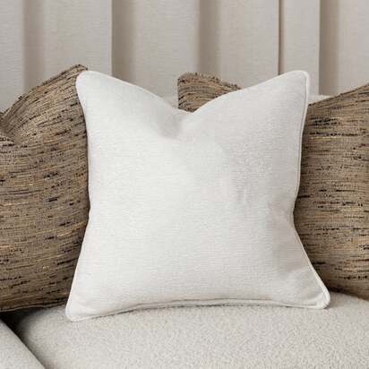 Textured Chenille Cushion