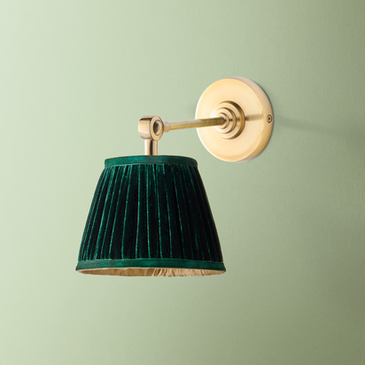 Elbow wall fitting IP44 in antique brass