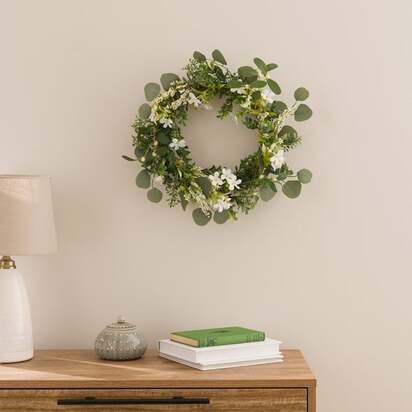 Artificial White Floral Wreath