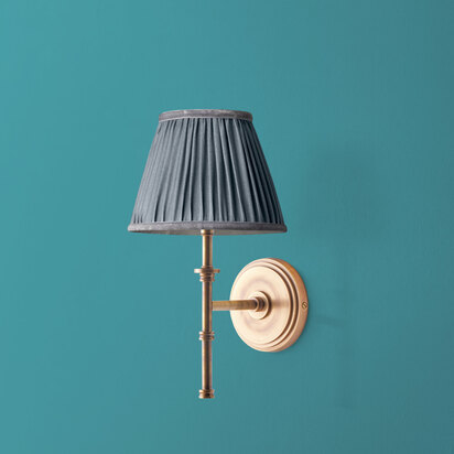 Single chukka rechargeable wall fitting in antique brass