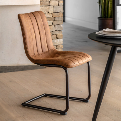 Brentworth Brown Chair (2pk)