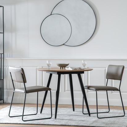 Harbury Round Dining Table Oak 900x900x750mm