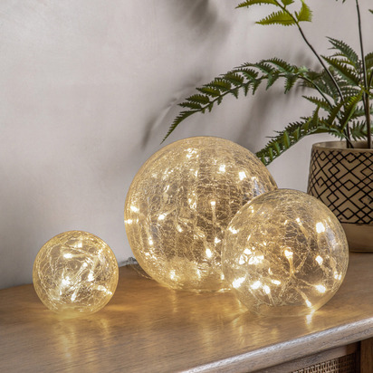 Crackle Balls 100x150x200mm Clear