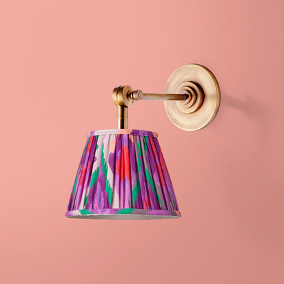 Elbow rechargeable wall fitting in antique brass