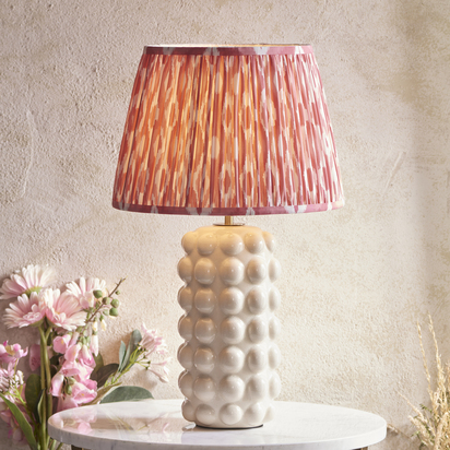 Gableton Table Table light White crackle glaze & coral pink fabric