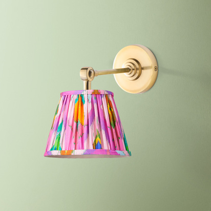 Elbow wall fitting IP44 in antique brass