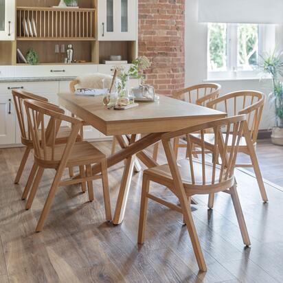 Amelia Oak Extendable Dining Table Set - 6 Seater - Mabel Oak Spindle Back Chairs
