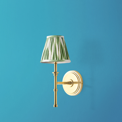 Single chukka rechargeable wall fitting in antique brass