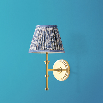 Single chukka rechargeable wall fitting in antique brass