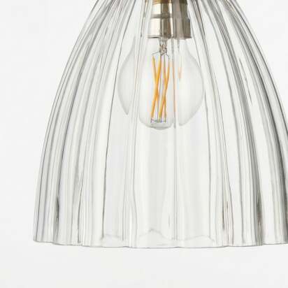 Smaller Scallop in clear glass