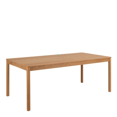Hartley Extendable Dining Table in Oak 200/300 x 100 x 75cm