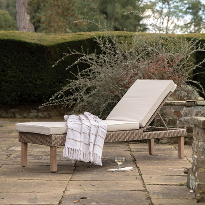 Rotherwick Lounger