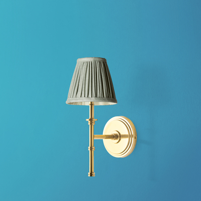Single chukka rechargeable wall fitting in antique brass