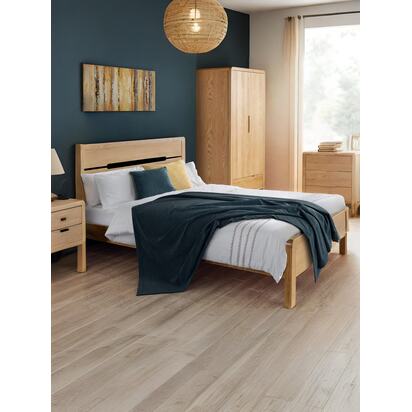 Curve 150cm King Light Oak Bed