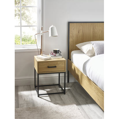 Harlow Light Oak Effect 1 Drawer Bedside Table
