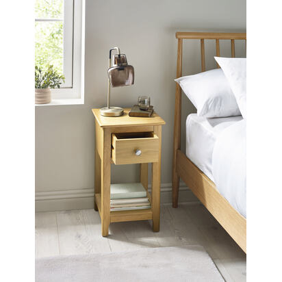 Somerset Oak Compact 1 Drawer Bedside Table with Shelf