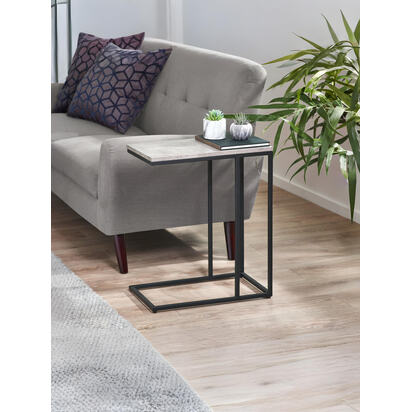 Staten Drinks Table