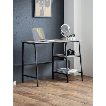 Staten Desk