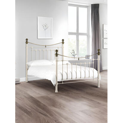 Victoria 150cm King White Metal Bed