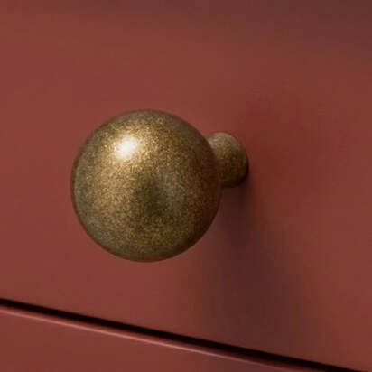 BOBBIN Ball Knob - Aged Brass - Knob Only