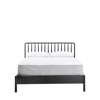 Maplewood 4'6in Spindle Bed Black  - Double