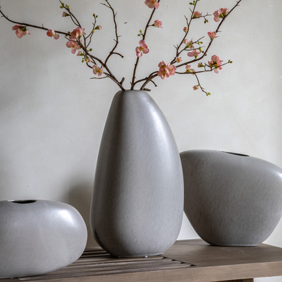 Maplewell Pebble Vase Large  - Large