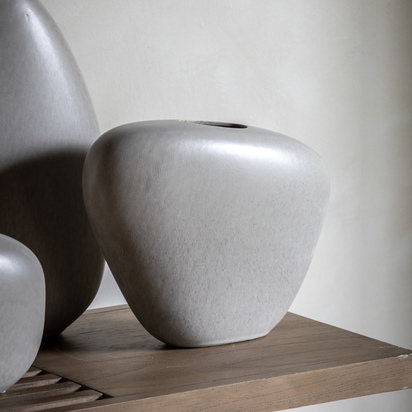 Maplewell Pebble Vase Medium  - Medium