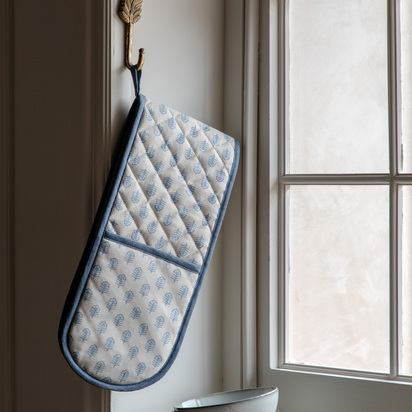 Brookwell Floral Stamp Double Oven Glove Blue