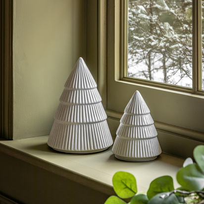 Keswick Set of 2 Ceramic Tree Ornament White