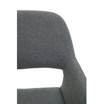 218093