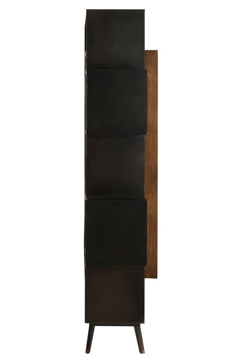 232064